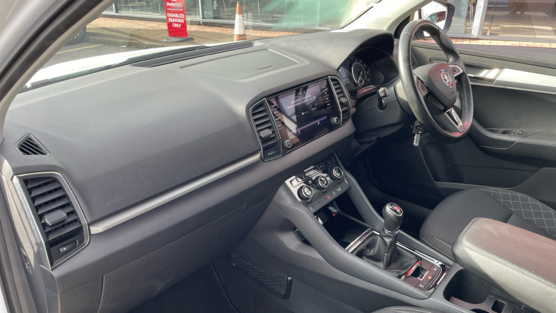 Skoda Karoq 1.0 TSI SE 5dr Petrol Estate